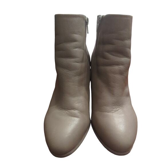 Vionic Kennedy Oyster leather ankle block heel boot booties 8 - Picture 2 of 9